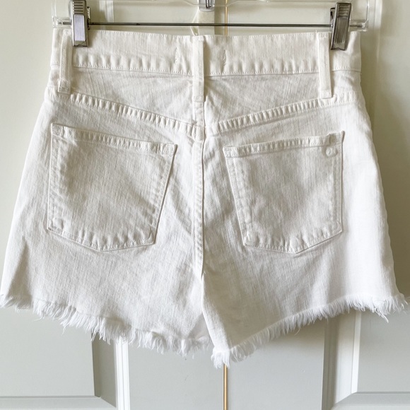 Madewell High-Rise Raw Hem Tile White Denim Shorts Size 26 - Picture 8 of 9